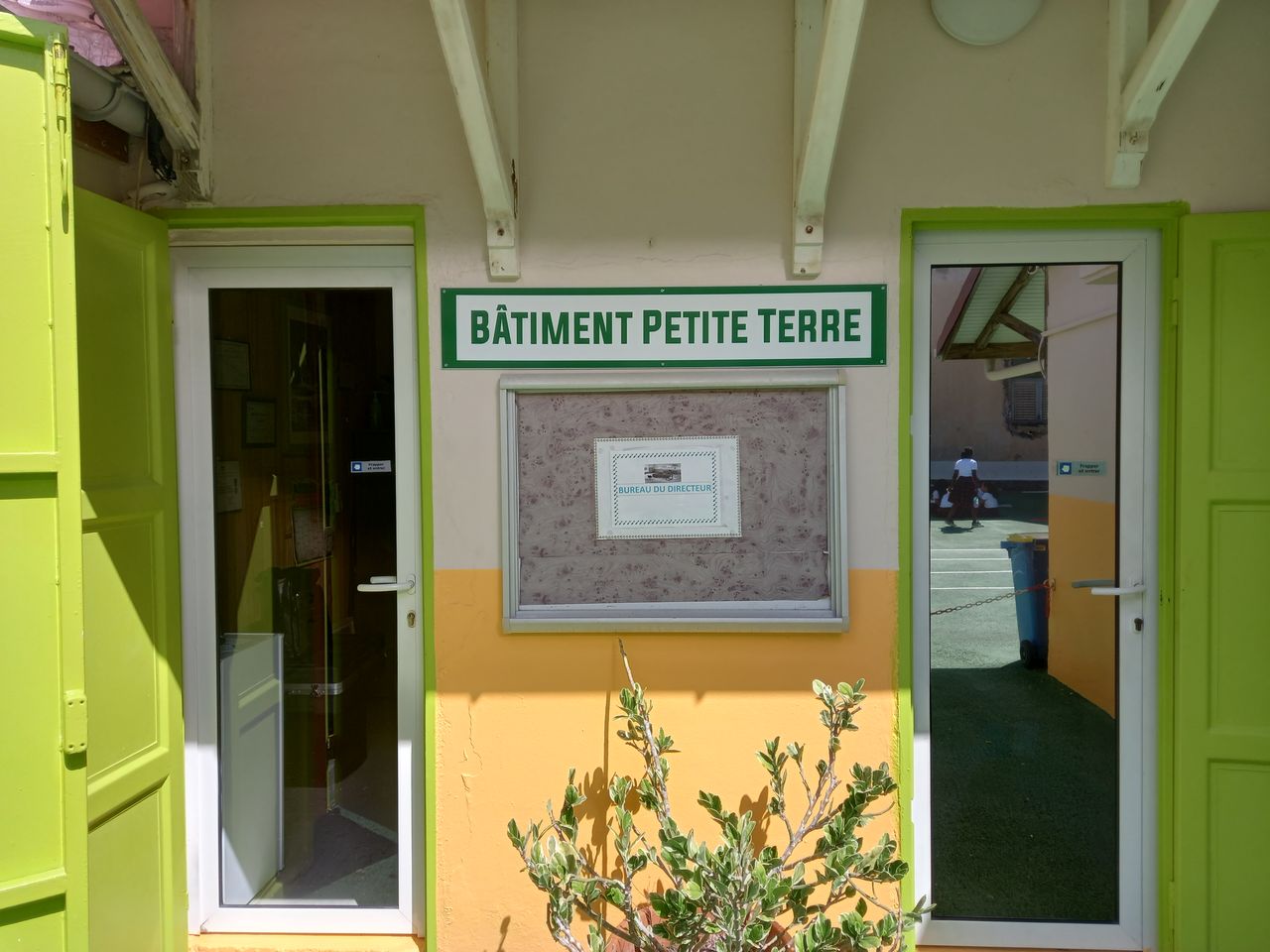 Bureau du Directeur - Bâtiment Petite Terre
